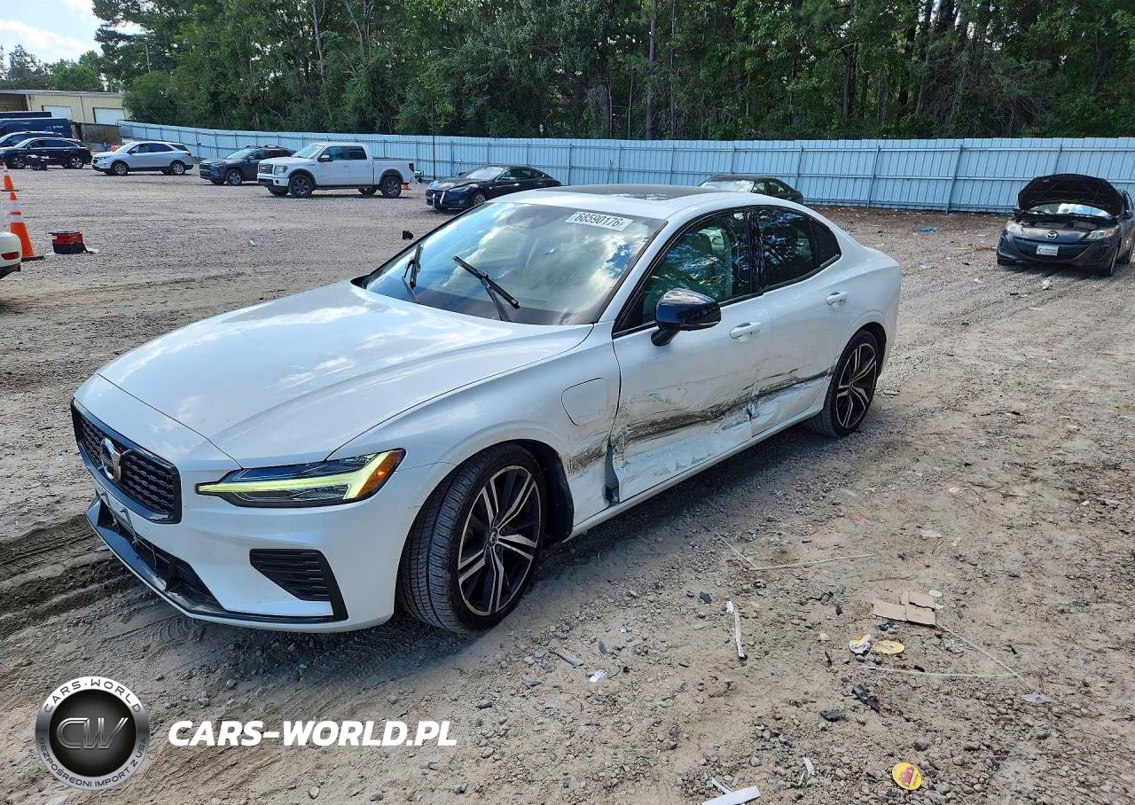 2021 Volvo S60 T8 Recharge R-Design VIN:7JRBR0FZ2MG103472 - 1