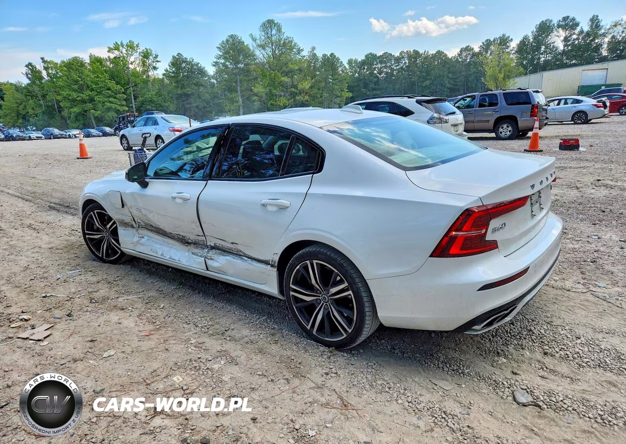 2021 Volvo S60 T8 Recharge R-Design VIN:7JRBR0FZ2MG103472 - 2