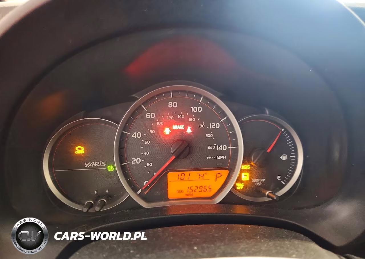 2014 Toyota Yaris 5-Door Le VIN:JTDKTUD39ED574950 - 9
