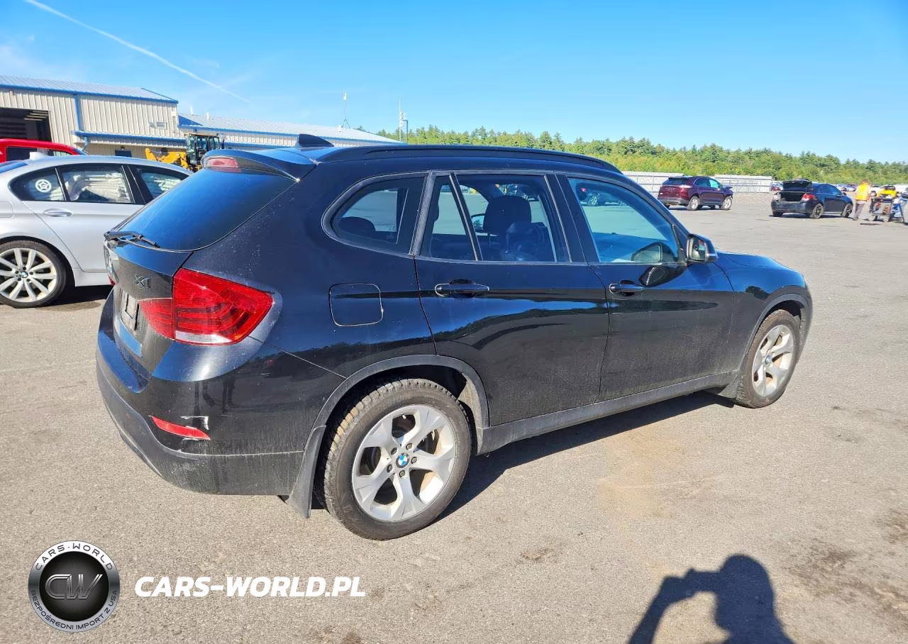 2015 BMW X1 Sdrive28I VIN:WBAVM1C53FV318307 - 3