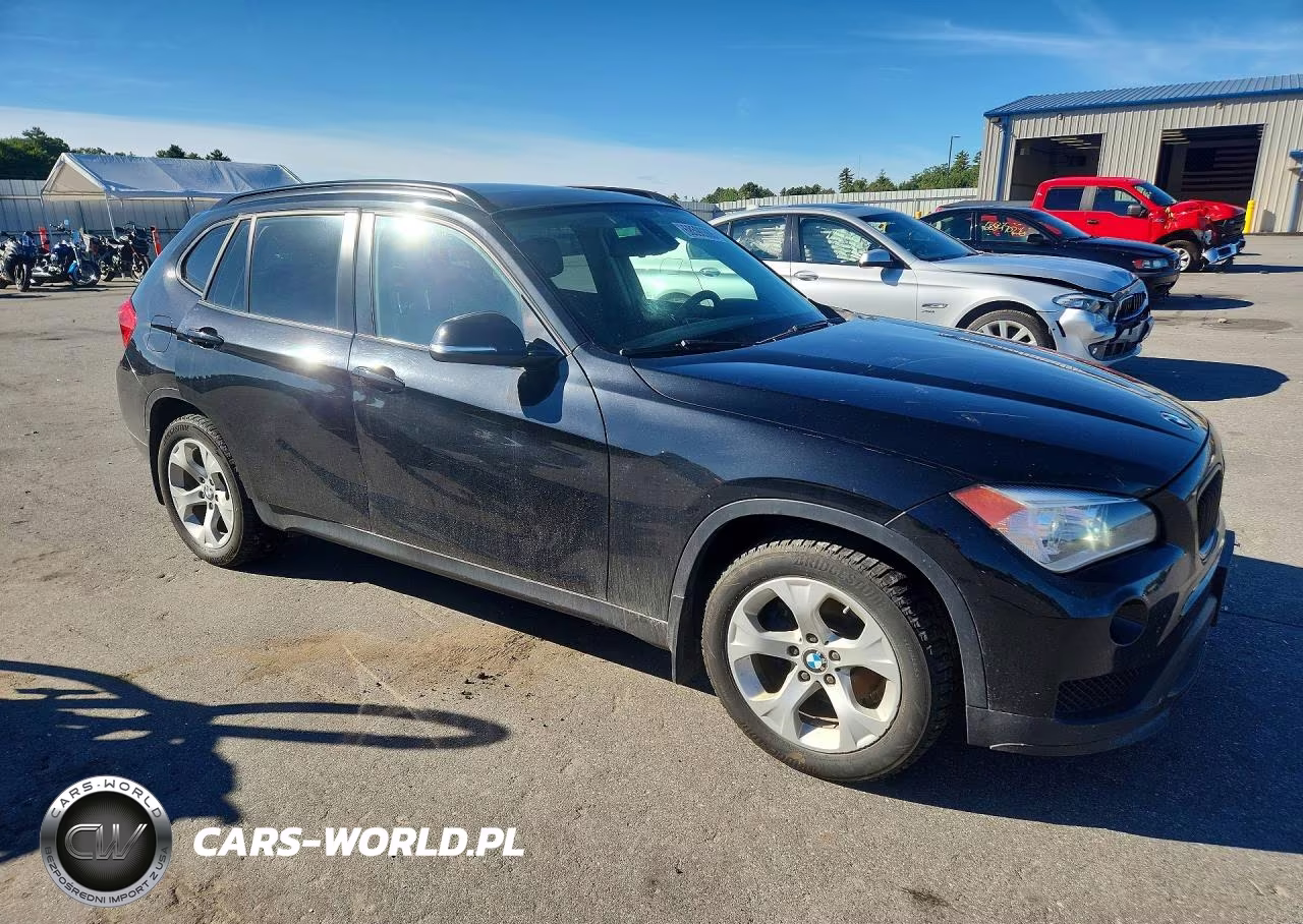 2015 BMW X1 Sdrive28I VIN:WBAVM1C53FV318307 - 4