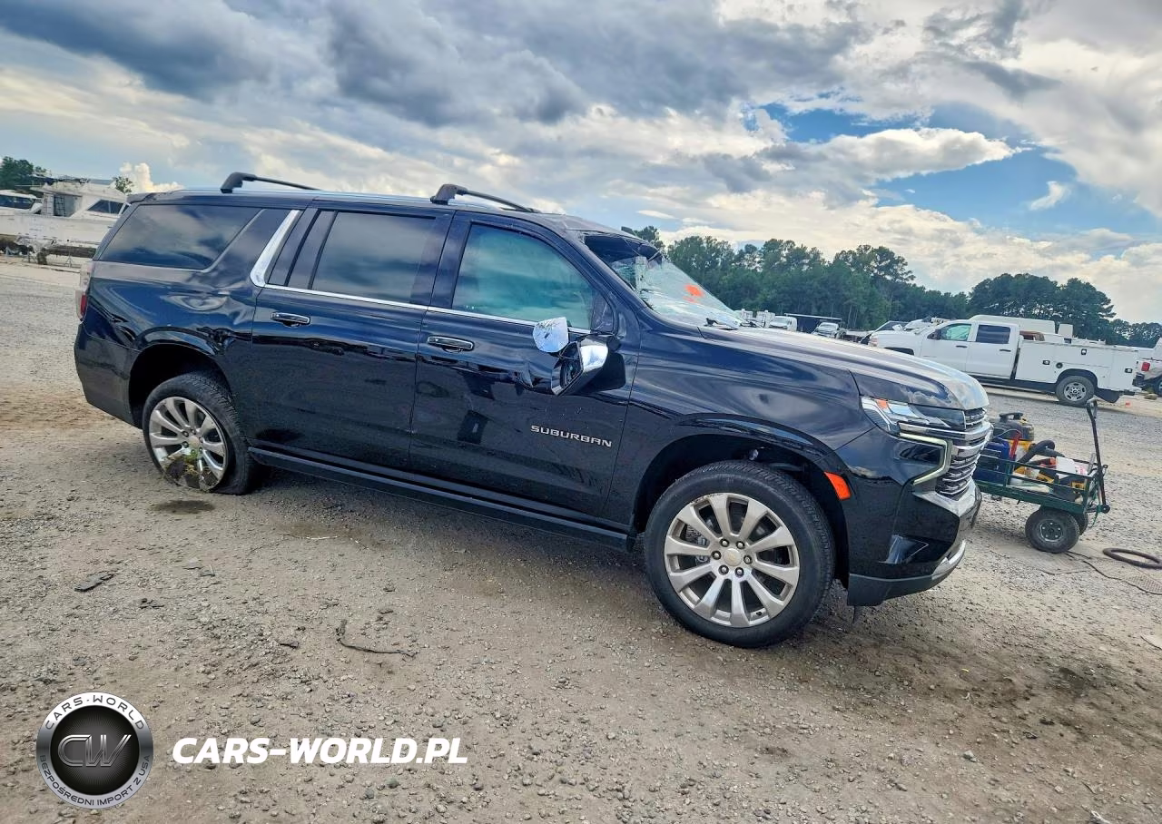 2023 Chevrolet Suburban K1500 Premier VIN:1GNSKFKDXPR116258 - 4