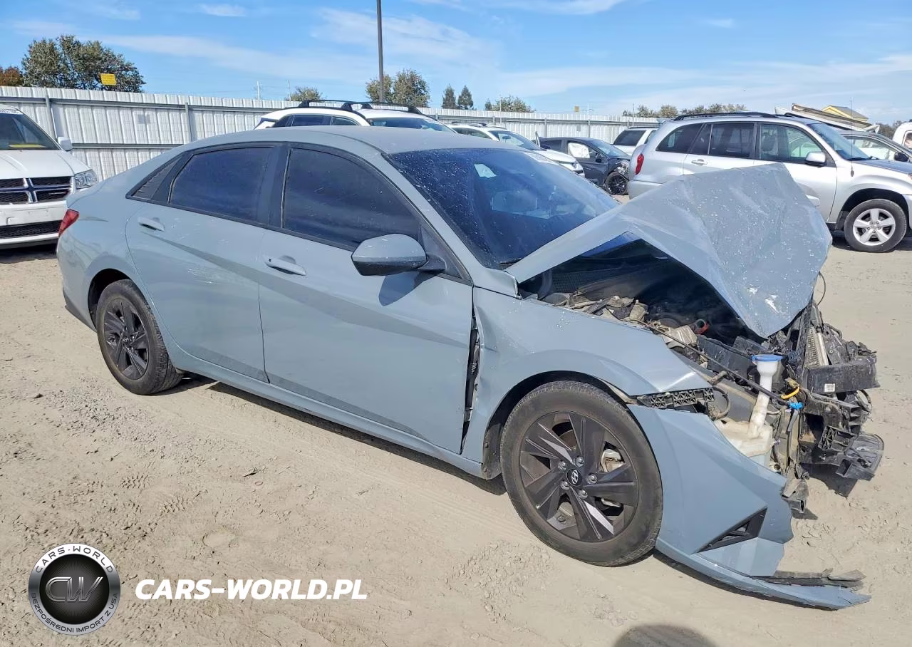 2022 Hyundai Elantra Sel VIN:KMHLM4AG4NU219320 - 4
