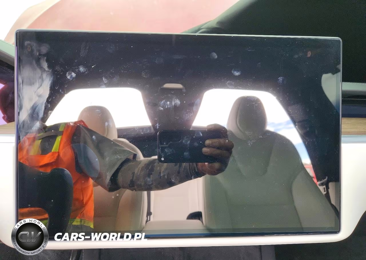2023 Tesla Model X VIN:7SAXCDE50PF371949 - 9