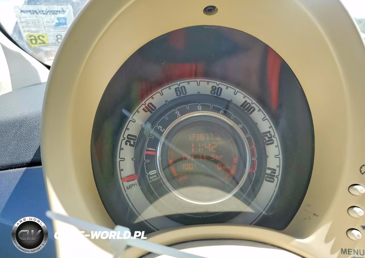 2013 Fiat 500 Pop VIN:3C3CFFAR5DT667879 - 9