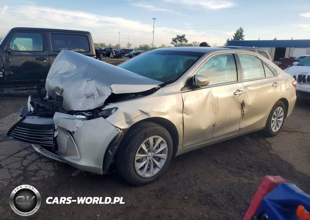 2015 Toyota Camry Le