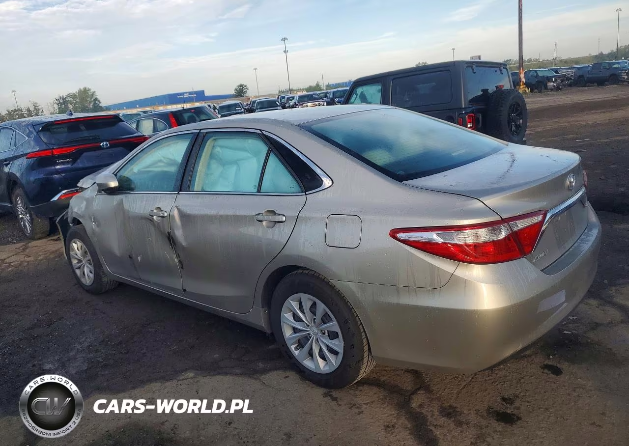 2015 Toyota Camry Le VIN:4T1BF1FKXFU099235 - 2