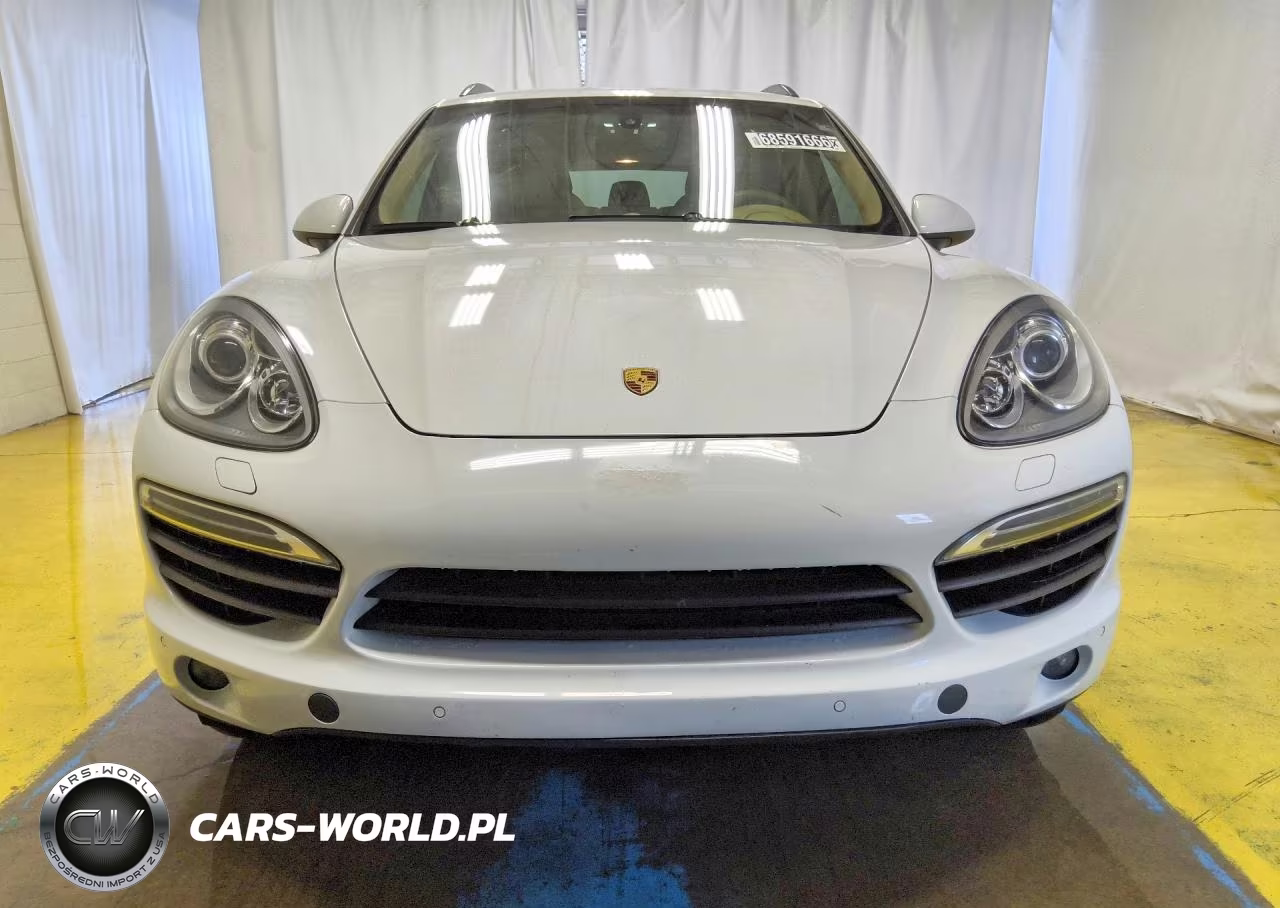 2013 Porsche Cayenne S Hybrid VIN:WP1AE2A26DLA15784 - 5
