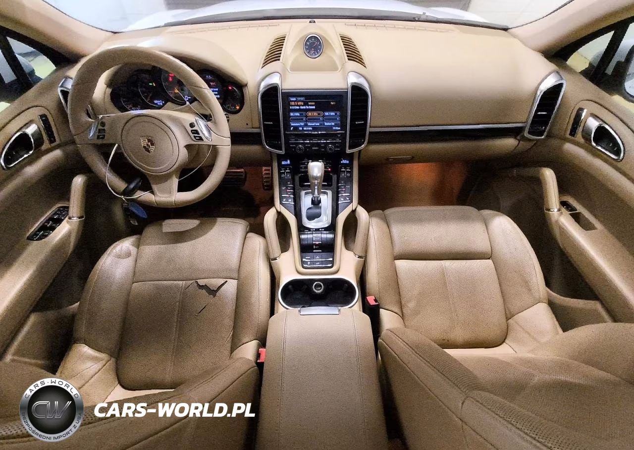 2013 Porsche Cayenne S Hybrid VIN:WP1AE2A26DLA15784 - 8