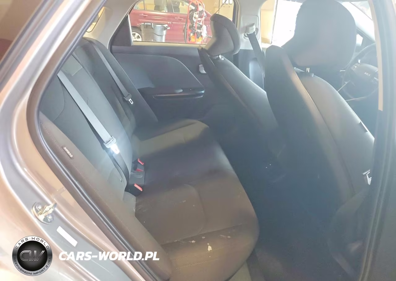 2026 Kia K4 Lxs VIN:3KPFT4DE5TE276233 - 10