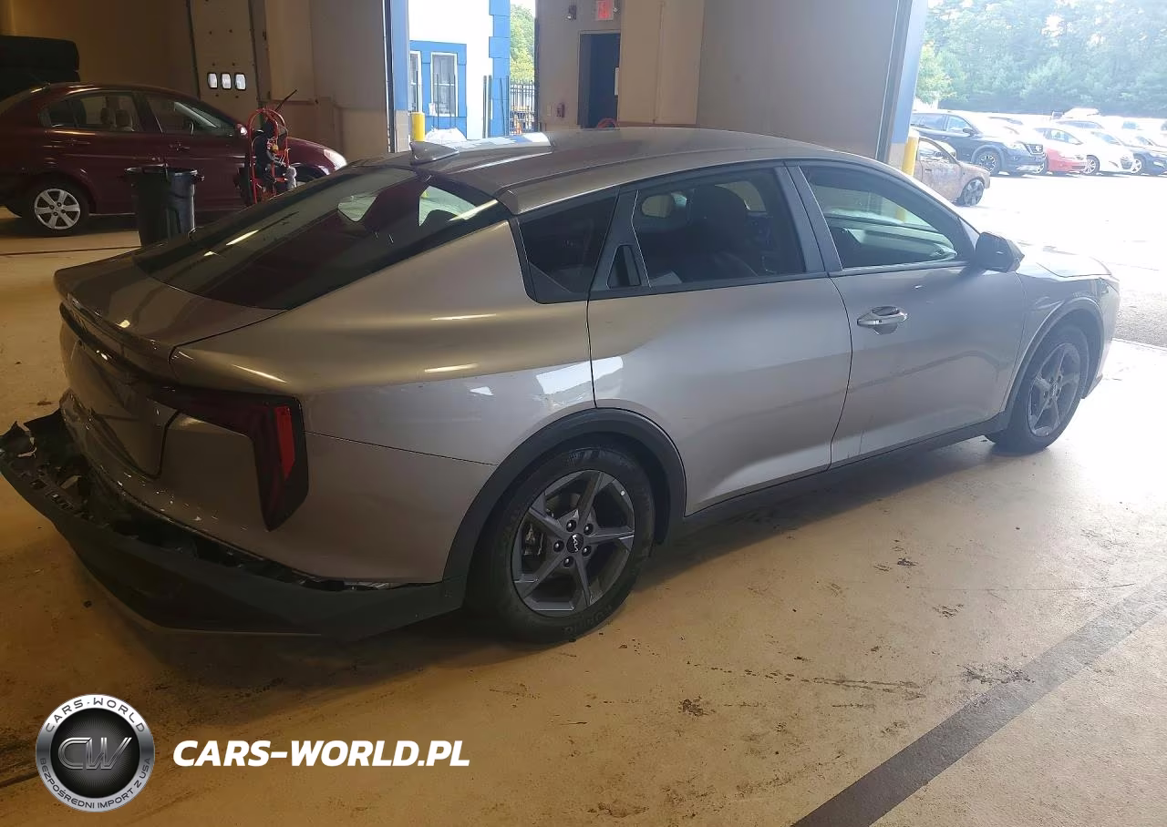 2026 Kia K4 Lxs VIN:3KPFT4DE5TE276233 - 3