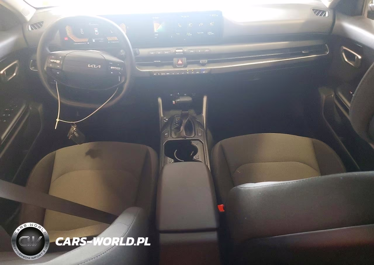 2026 Kia K4 Lxs VIN:3KPFT4DE5TE276233 - 8