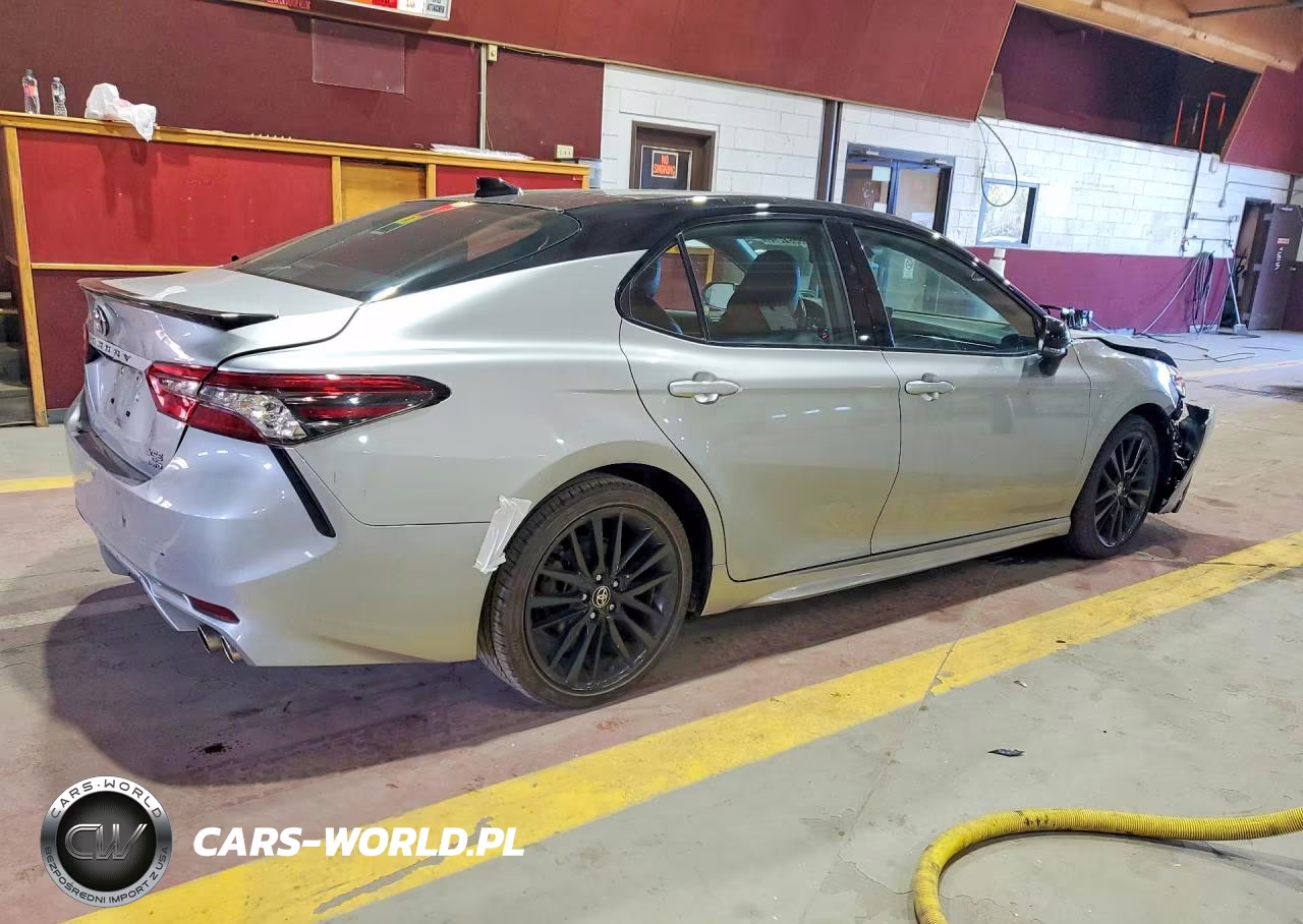 2021 Toyota Camry Xse VIN:4T1K61BKXMU043637 - 3