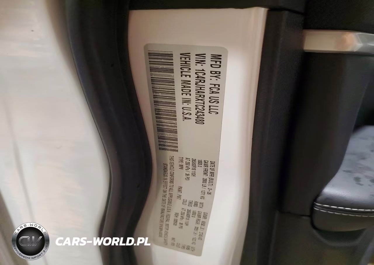 2026 Jeep Grand Cherokee Base VIN:1C4RJHARXTC243480 - 13