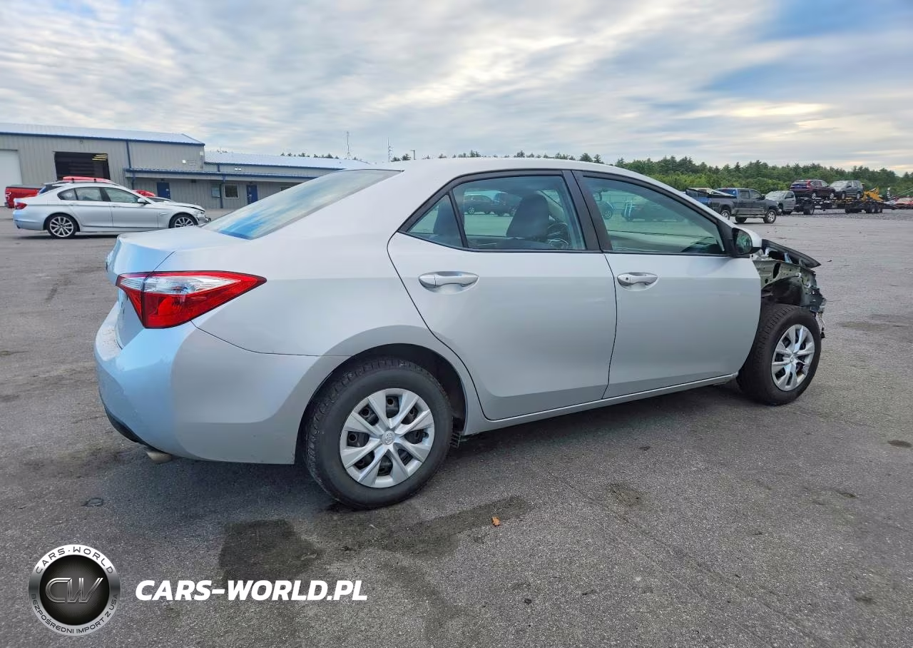 2015 Toyota Corolla L VIN:2T1BURHE9FC358598 - 3