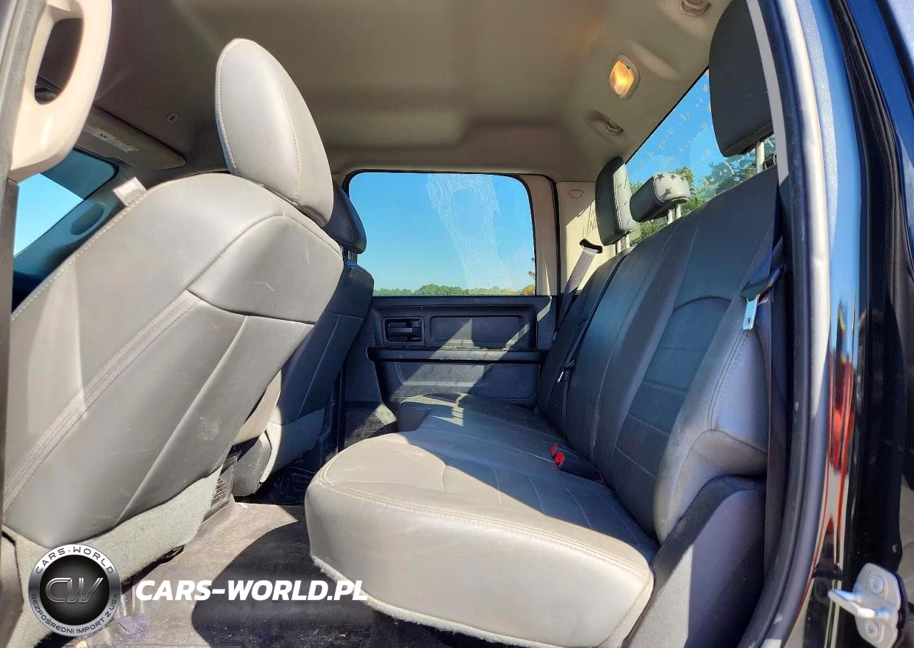 2017 Ram 2500 St VIN:3C6UR5CL9HG680005 - 10
