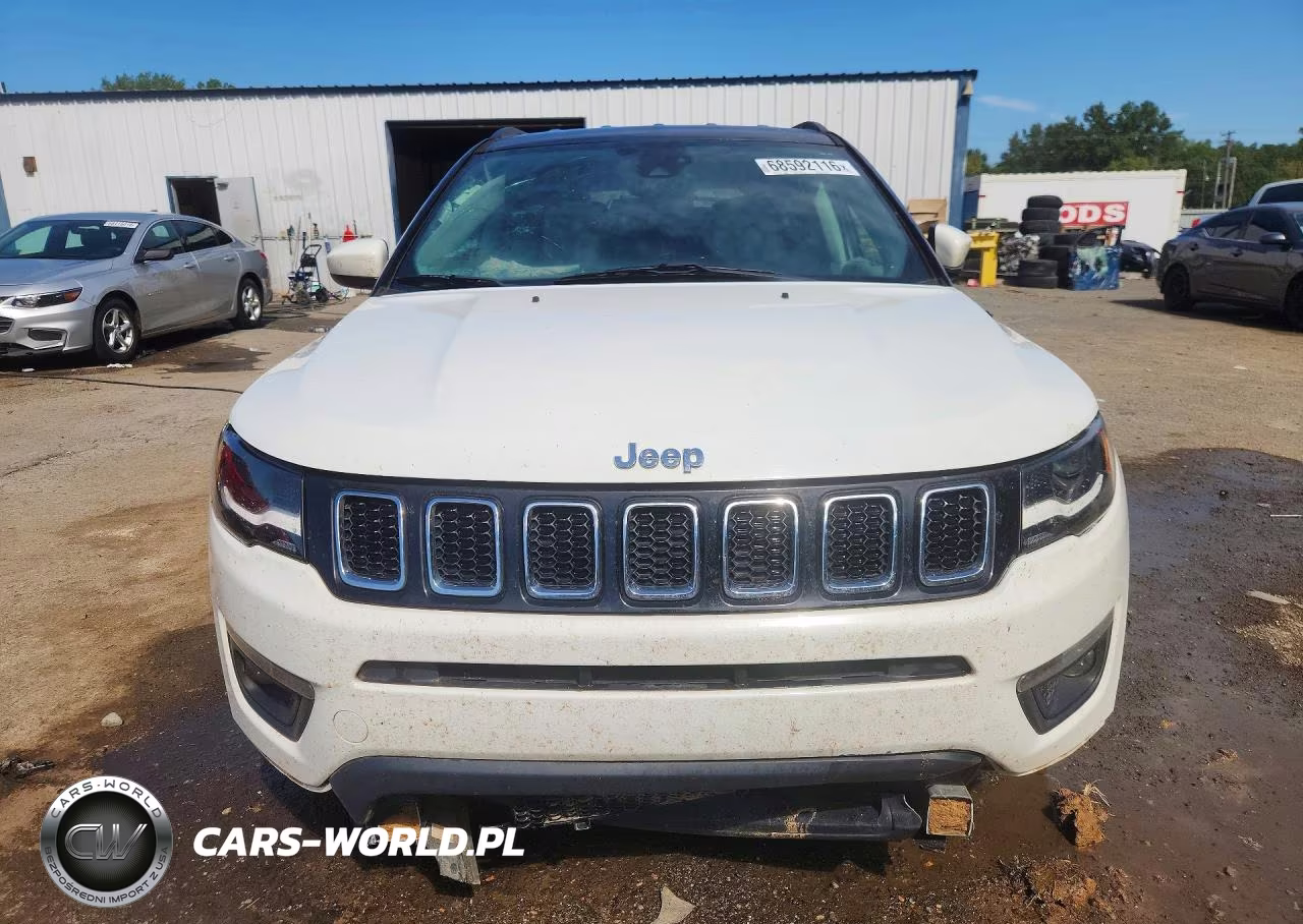 2018 Jeep Compass Latitude VIN:3C4NJCBB8JT194610 - 5
