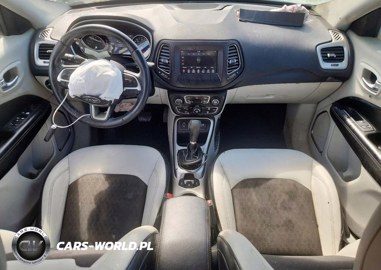 2018 Jeep Compass Latitude VIN:3C4NJCBB8JT194610 - 8