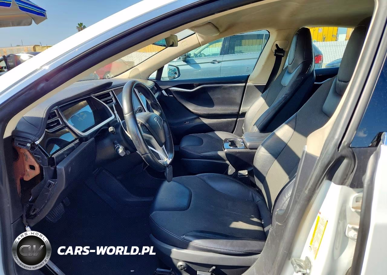 2013 Tesla Model S VIN:5YJSA1DN7DFP15544 - 7