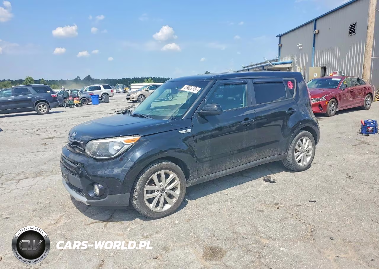 2017 Kia Soul + VIN:KNDJP3A5XH7449099 - 1