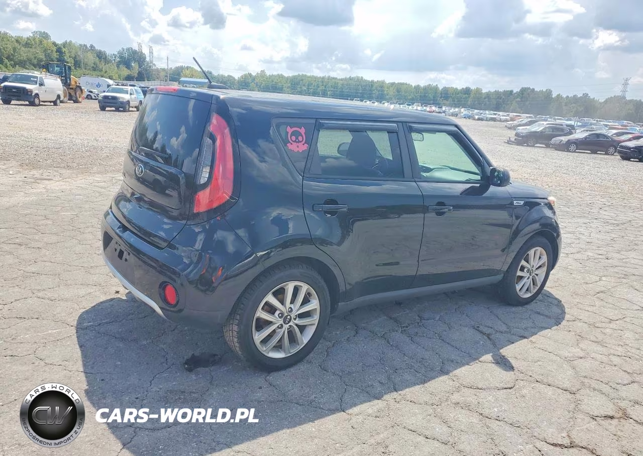 2017 Kia Soul + VIN:KNDJP3A5XH7449099 - 3