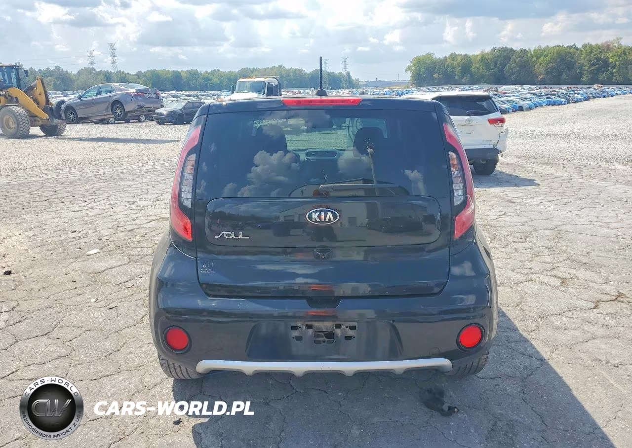 2017 Kia Soul + VIN:KNDJP3A5XH7449099 - 6