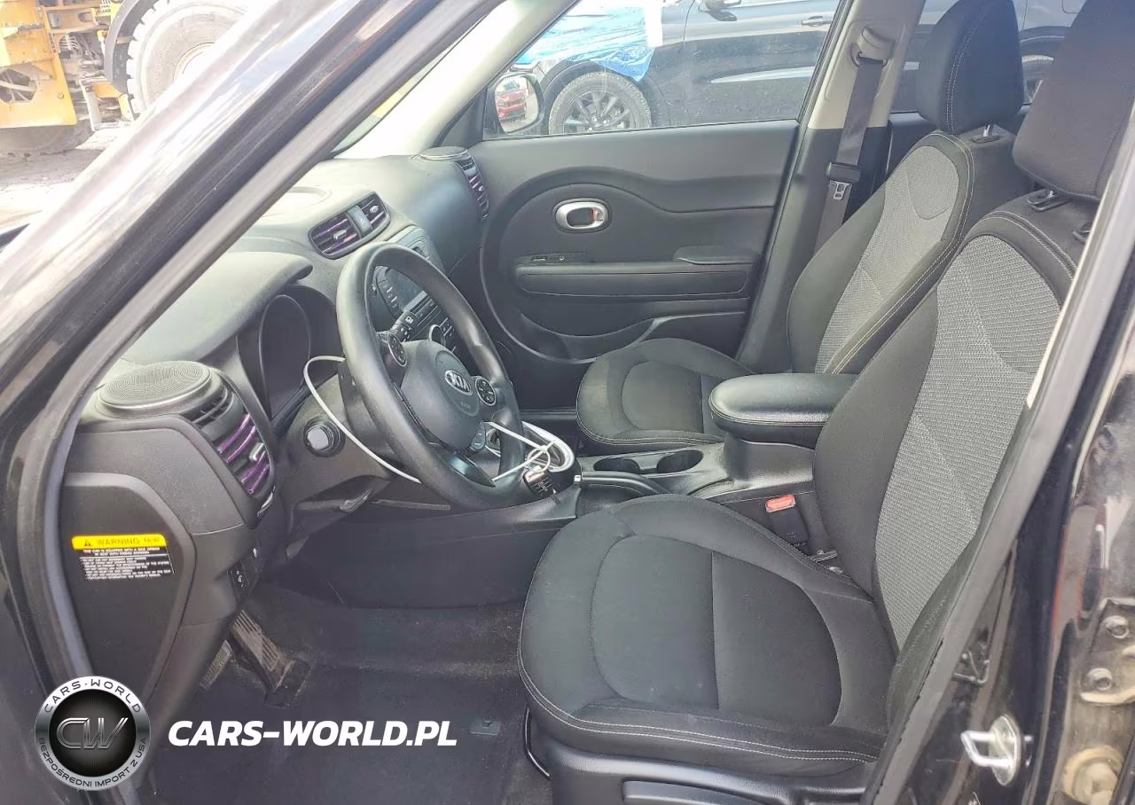 2017 Kia Soul + VIN:KNDJP3A5XH7449099 - 7