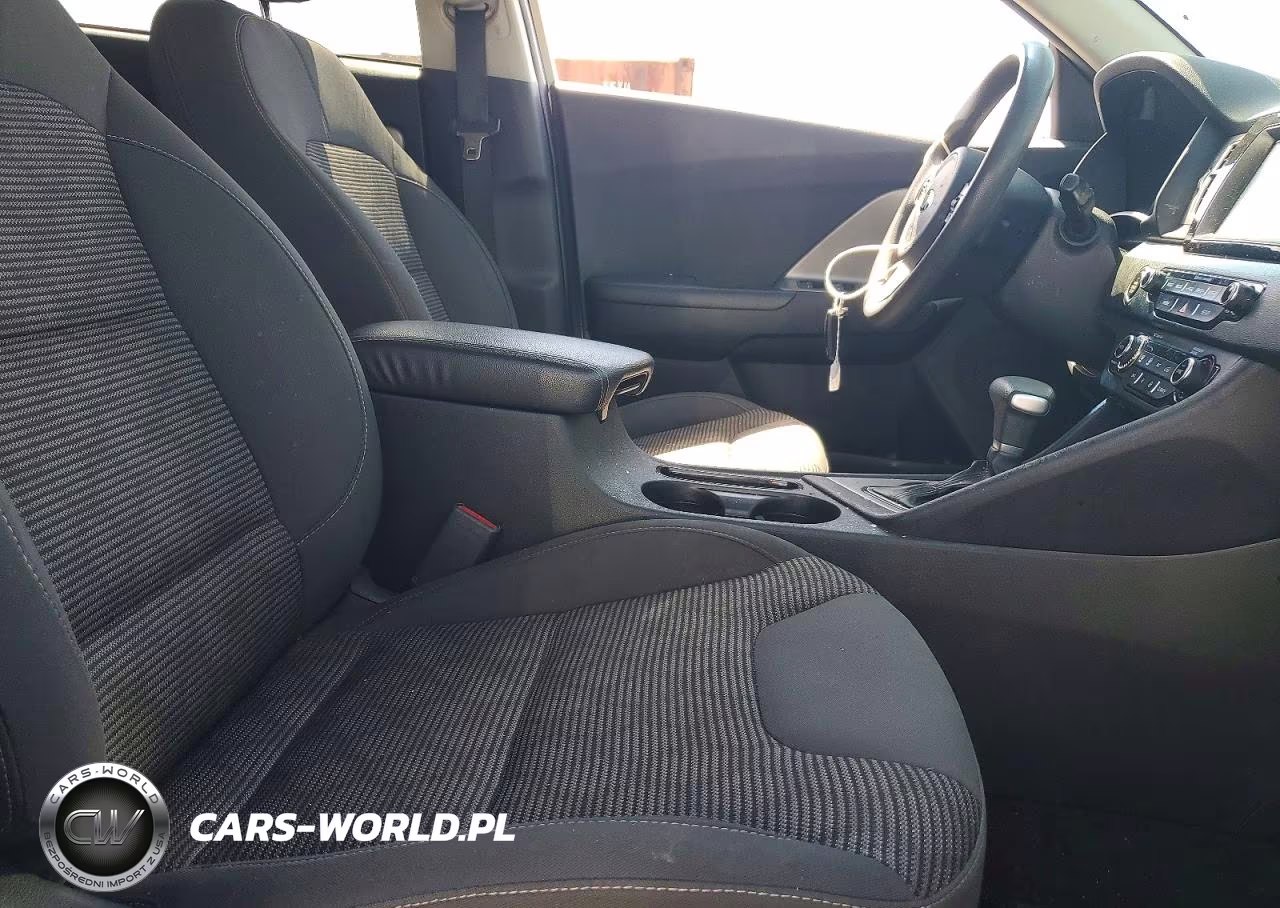 2018 Kia Niro Lx VIN:KNDCB3LCXJ5204565 - 7