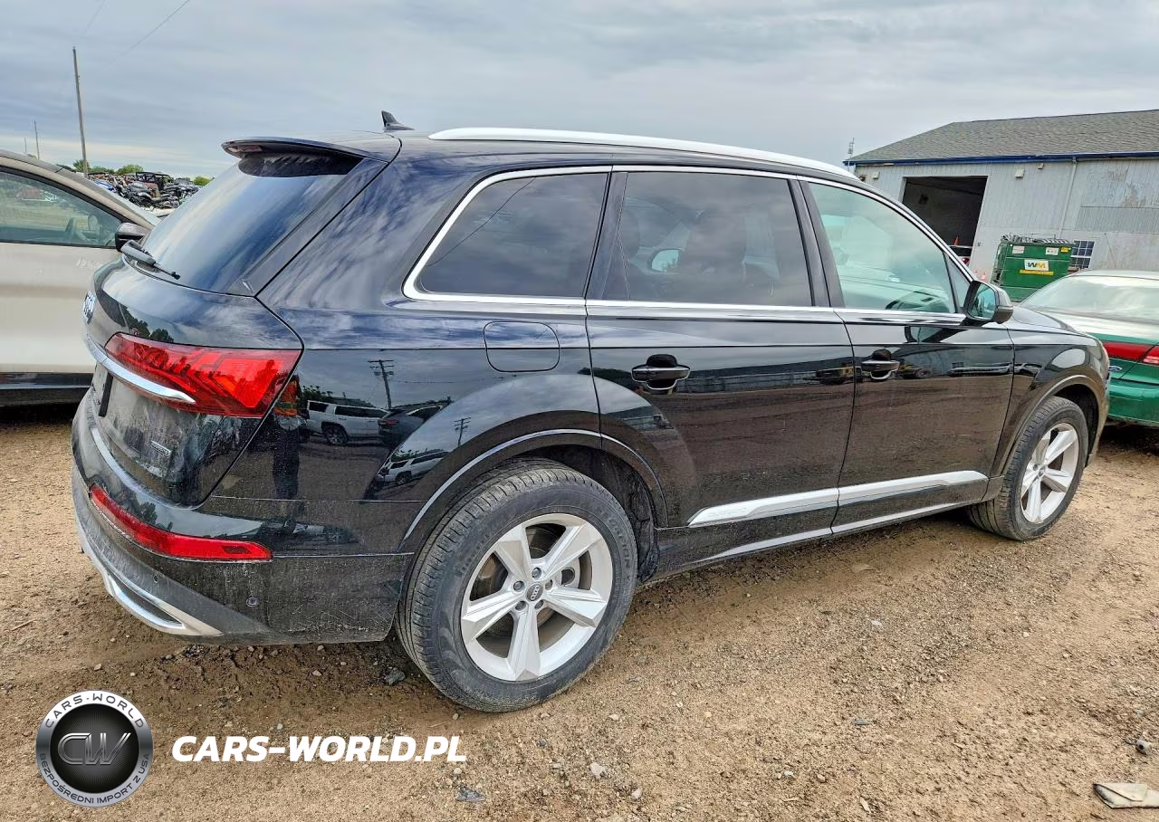2020 Audi Q7 Premium Plus VIN:WA1LJAF70LD006943 - 3