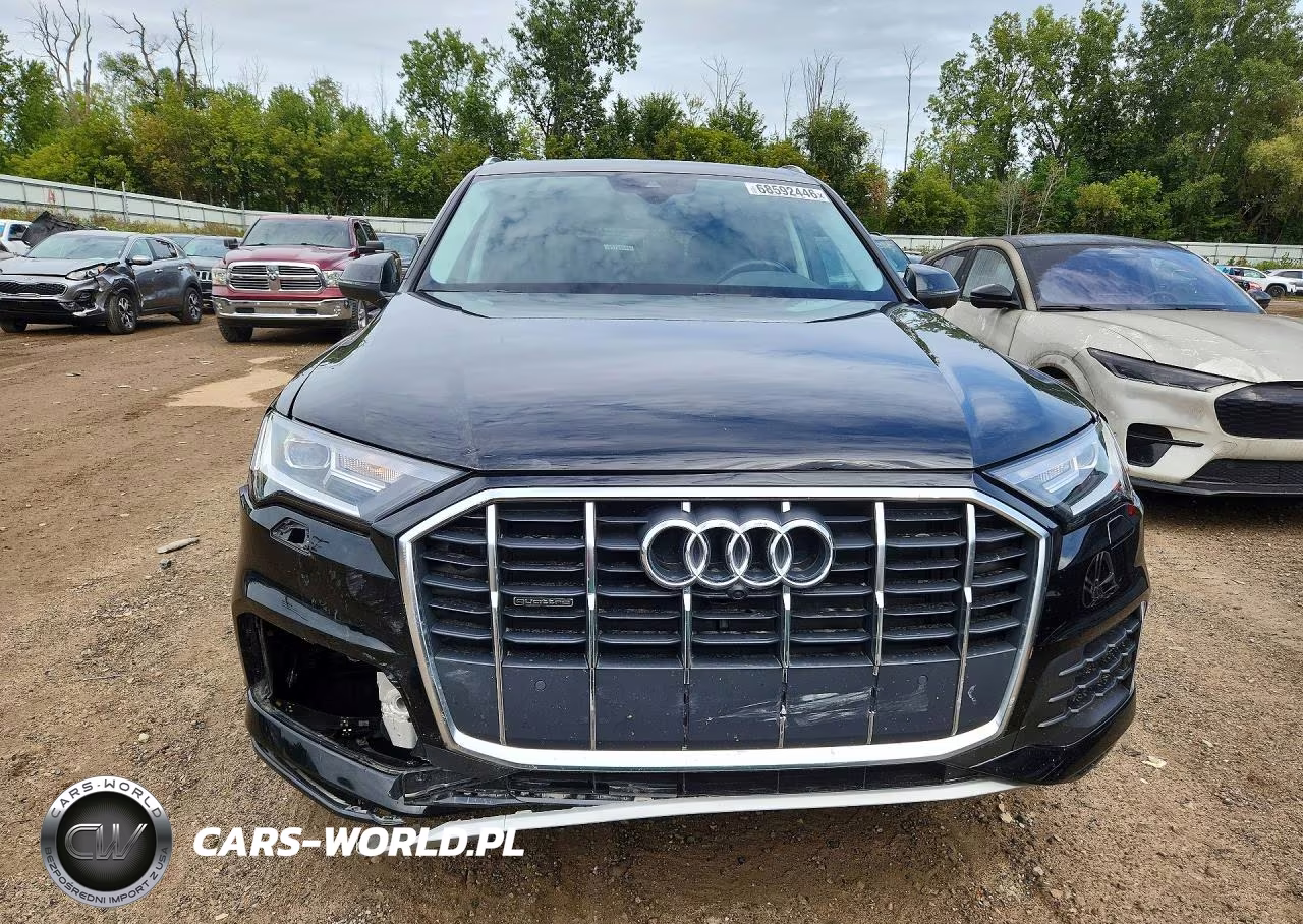 2020 Audi Q7 Premium Plus VIN:WA1LJAF70LD006943 - 5
