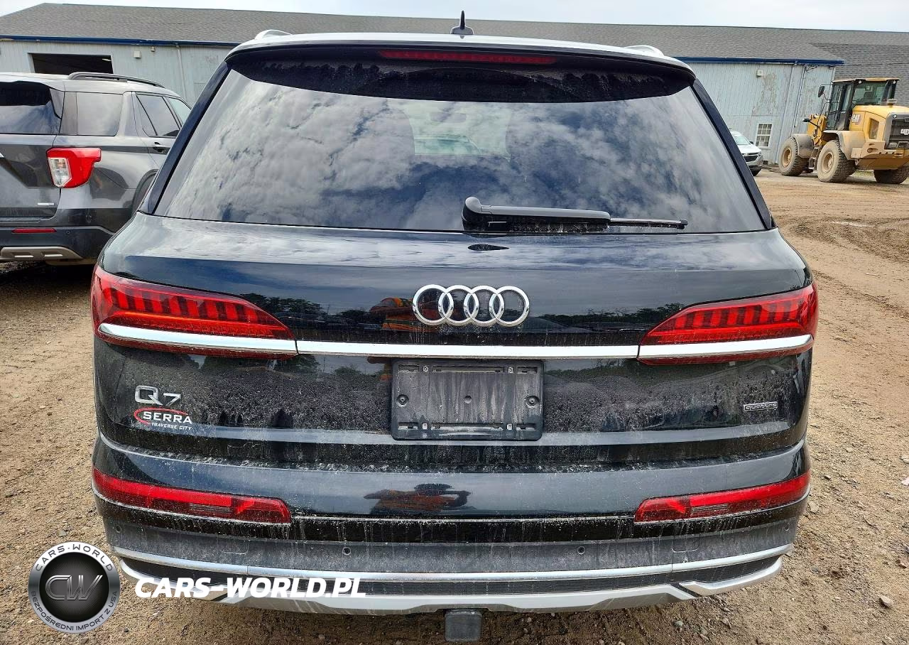 2020 Audi Q7 Premium Plus VIN:WA1LJAF70LD006943 - 6