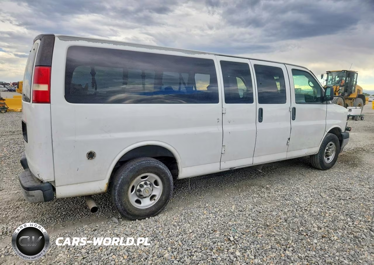 2012 Chevrolet Express G3500 Ls VIN:1GAZGZFG6C1181821 - 3