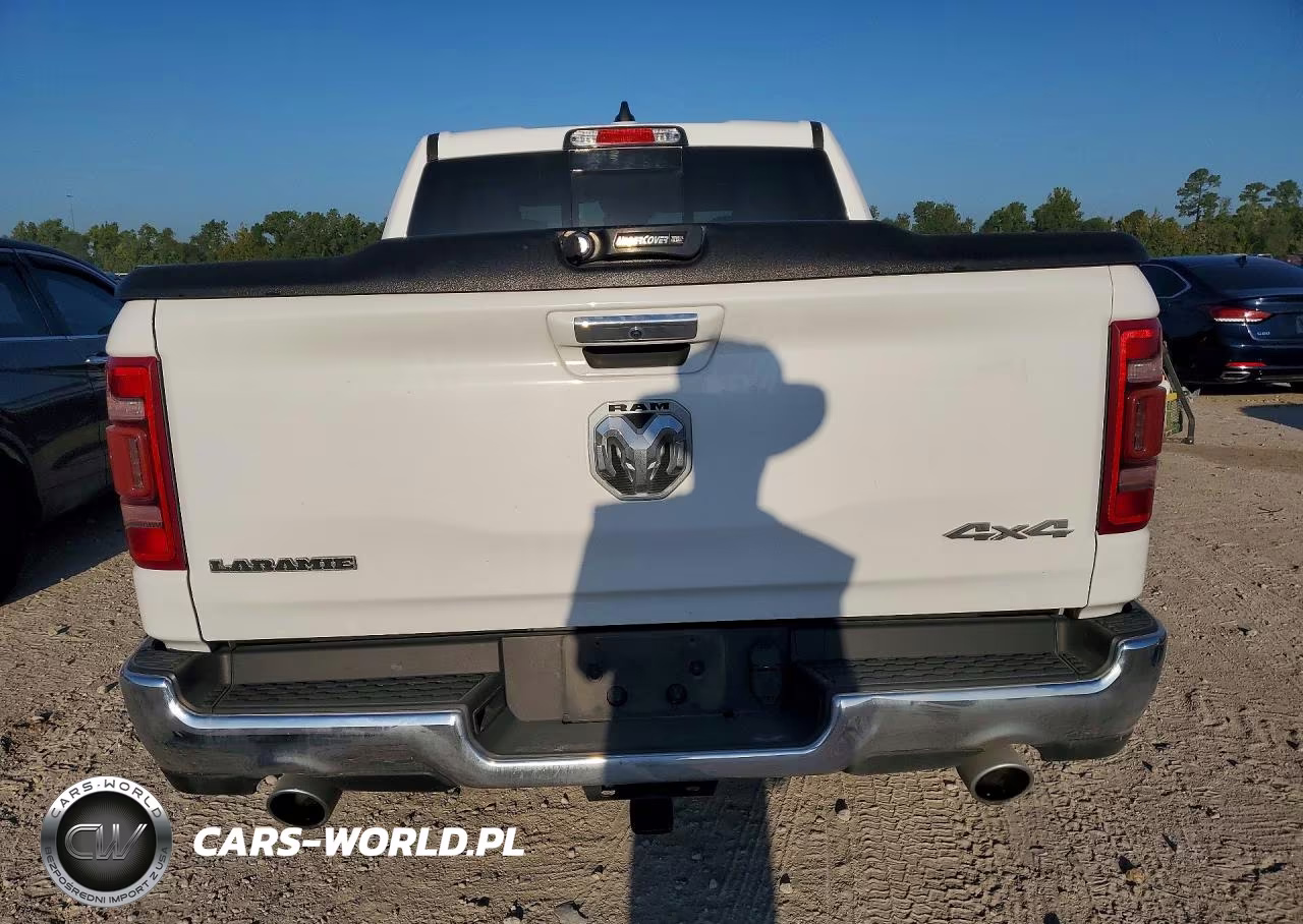 2022 Ram 1500 Laramie VIN:1C6SRFJT2NN352220 - 6
