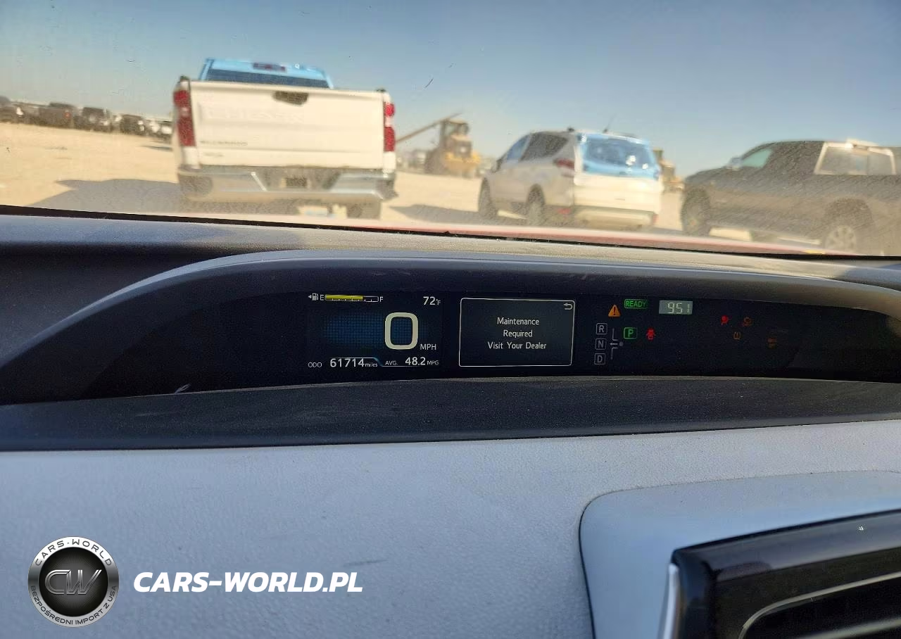 2016 Toyota Prius Three Touring VIN:JTDKARFU8G3521402 - 9