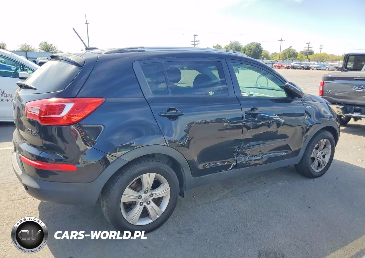 2011 Kia Sportage Lx VIN:KNDPBCA29B7102014 - 3