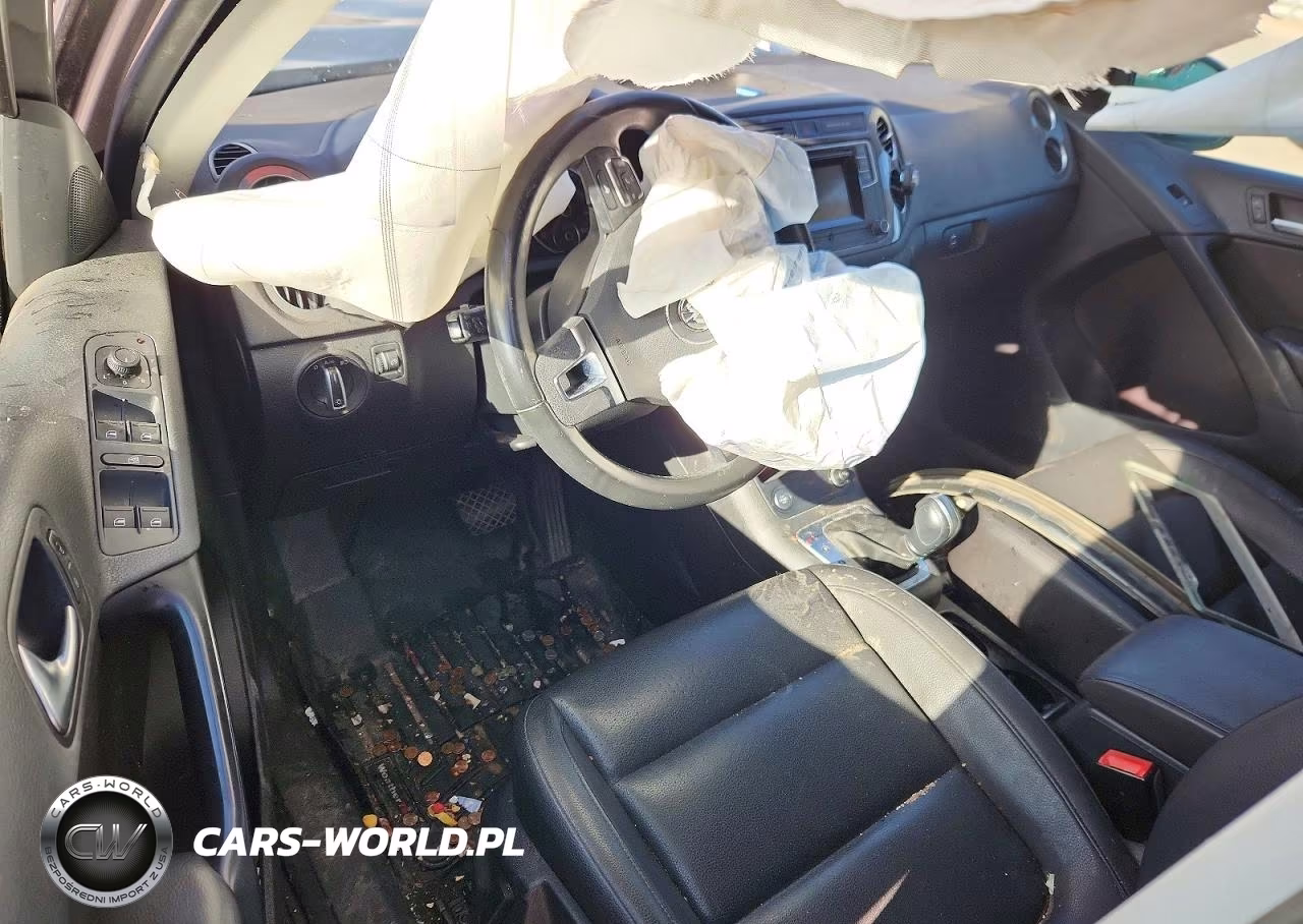 2016 Volkswagen Tiguan S VIN:WVGBV7AX7GW574323 - 8