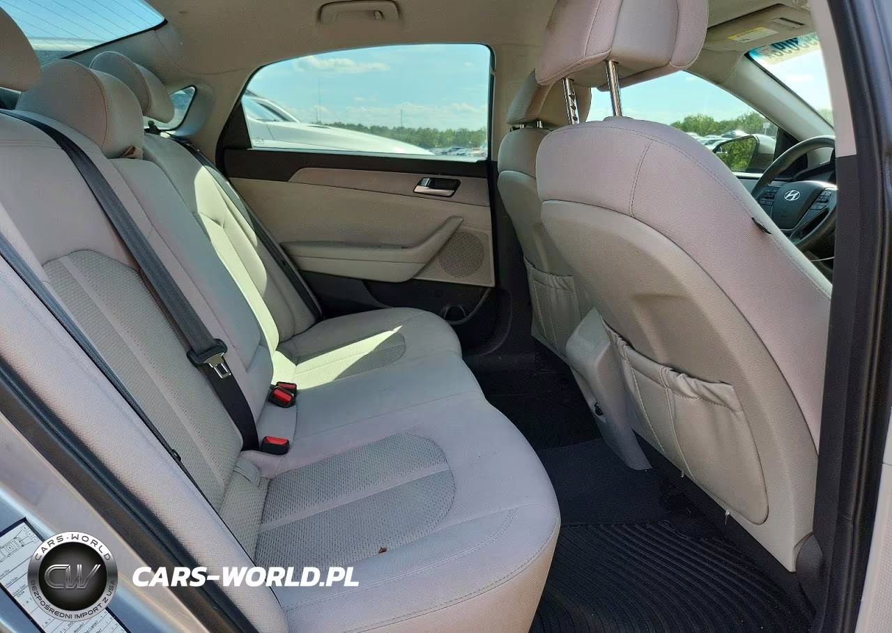 2017 Hyundai Sonata VIN:5NPE24AFXHH553957 - 10