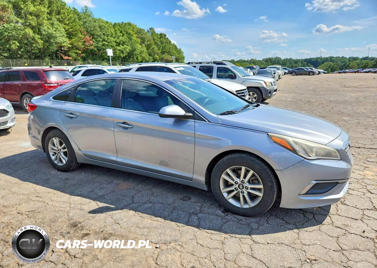 2017 Hyundai Sonata VIN:5NPE24AFXHH553957 - 4