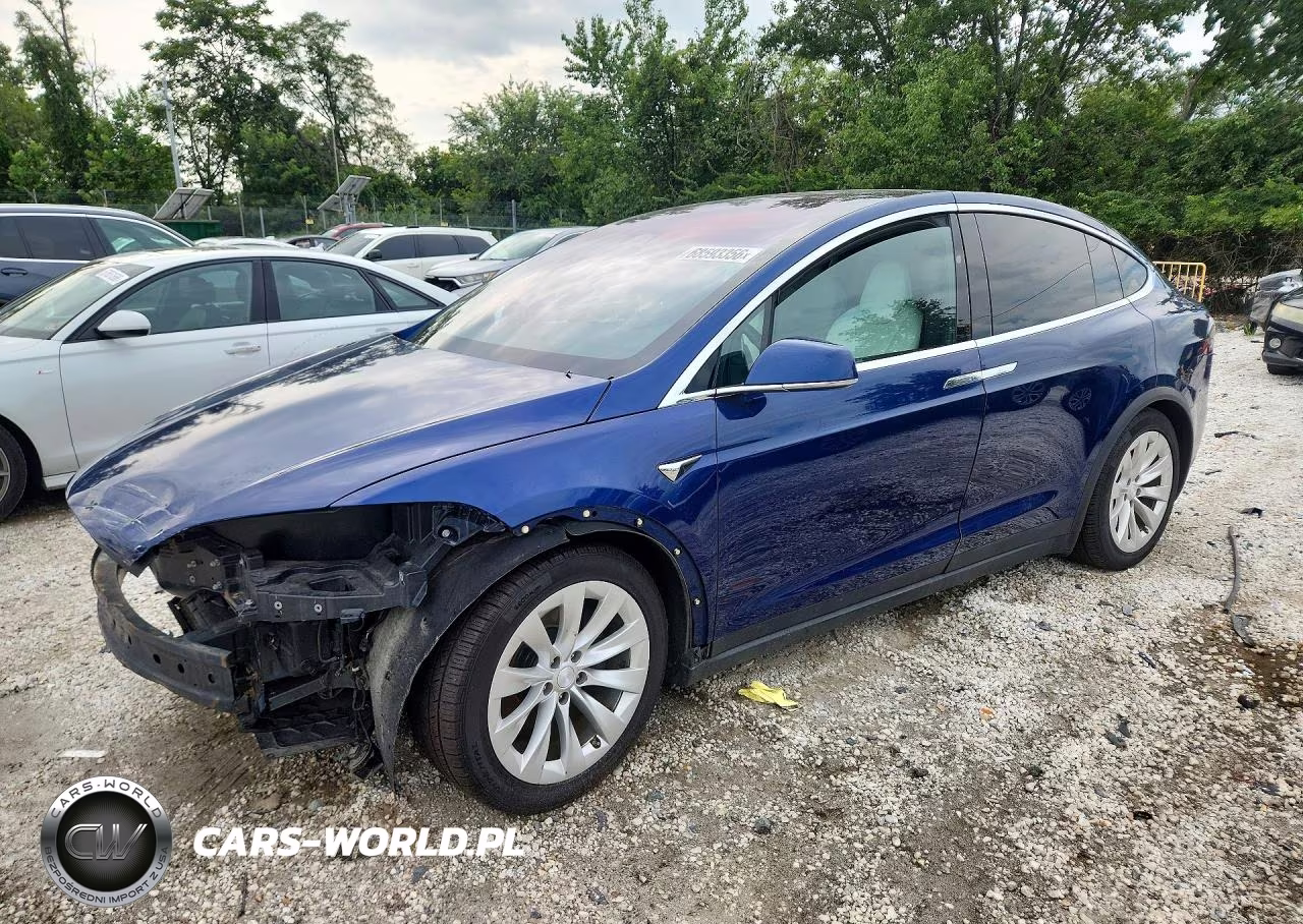 2018 Tesla Model X VIN:5YJXCBE22JF087091 - 1