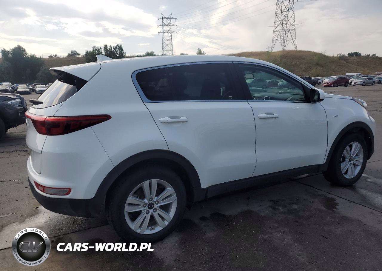 2018 Kia Sportage Lx VIN:KNDPMCAC1J7433056 - 3