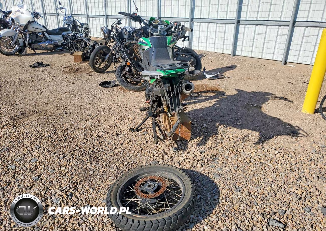 2021 Taotao Dirt Bike VIN:L9NLARJC9M1703170 - 4
