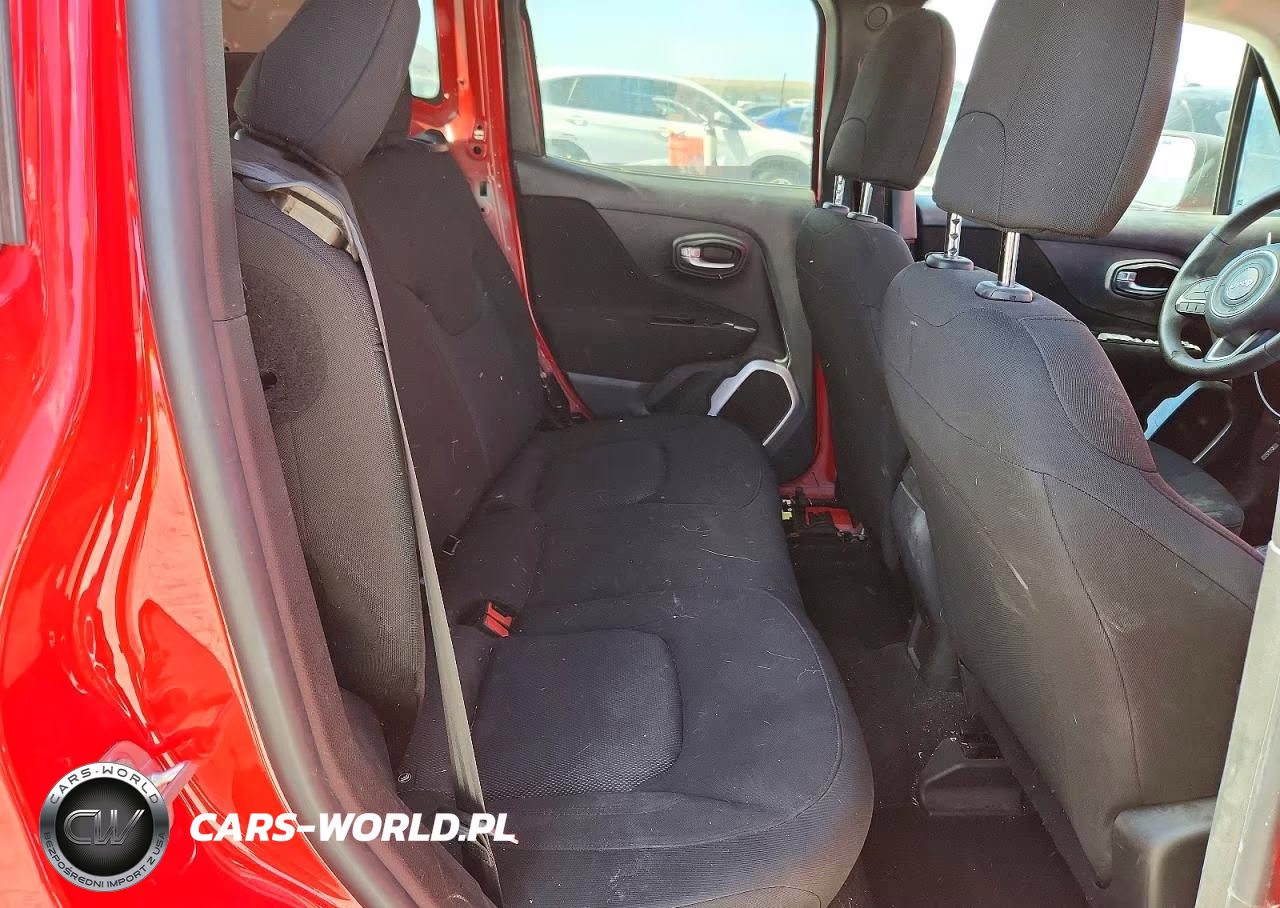 2018 Jeep Renegade Sport VIN:ZACCJAAB2JPG69947 - 10