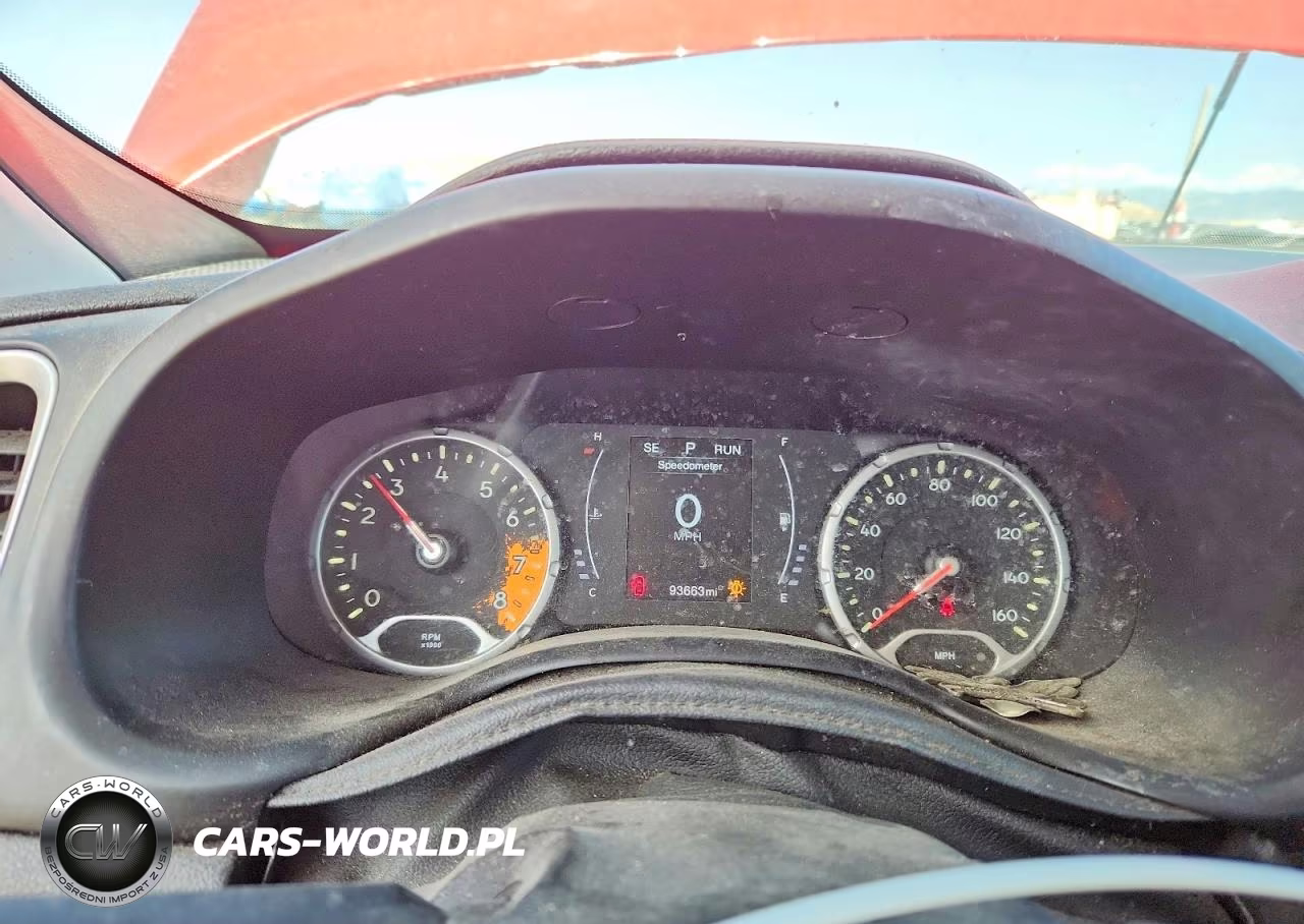 2018 Jeep Renegade Sport VIN:ZACCJAAB2JPG69947 - 9