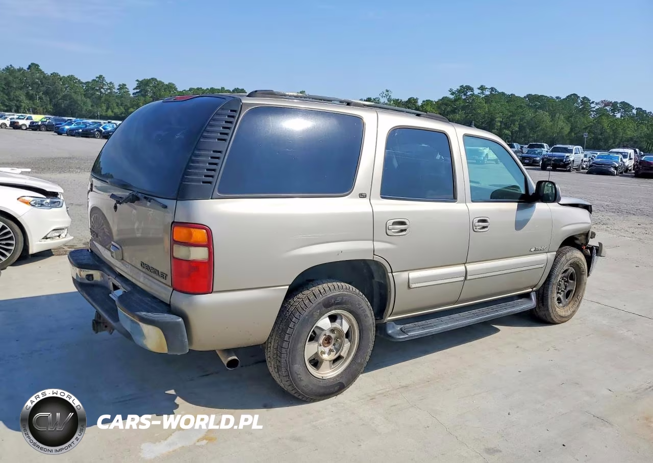 2003 Chevrolet Tahoe K1500 VIN:1GNEK13T43R107202 - 3
