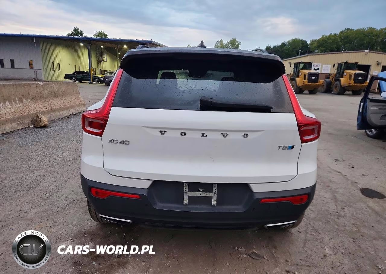 2019 Volvo Xc40 T5 R-Design VIN:YV4162UM6K2105092 - 6