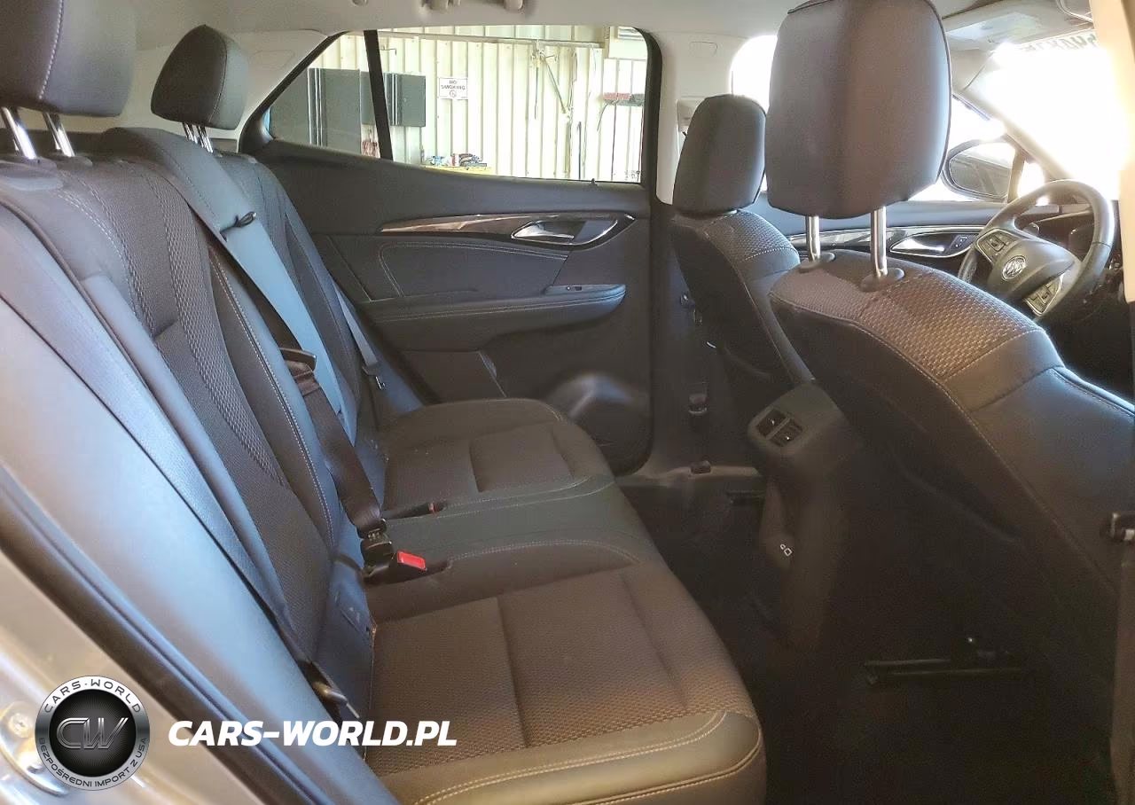 2023 Buick Envision Preferred VIN:LRBFZMR46PD205157 - 11