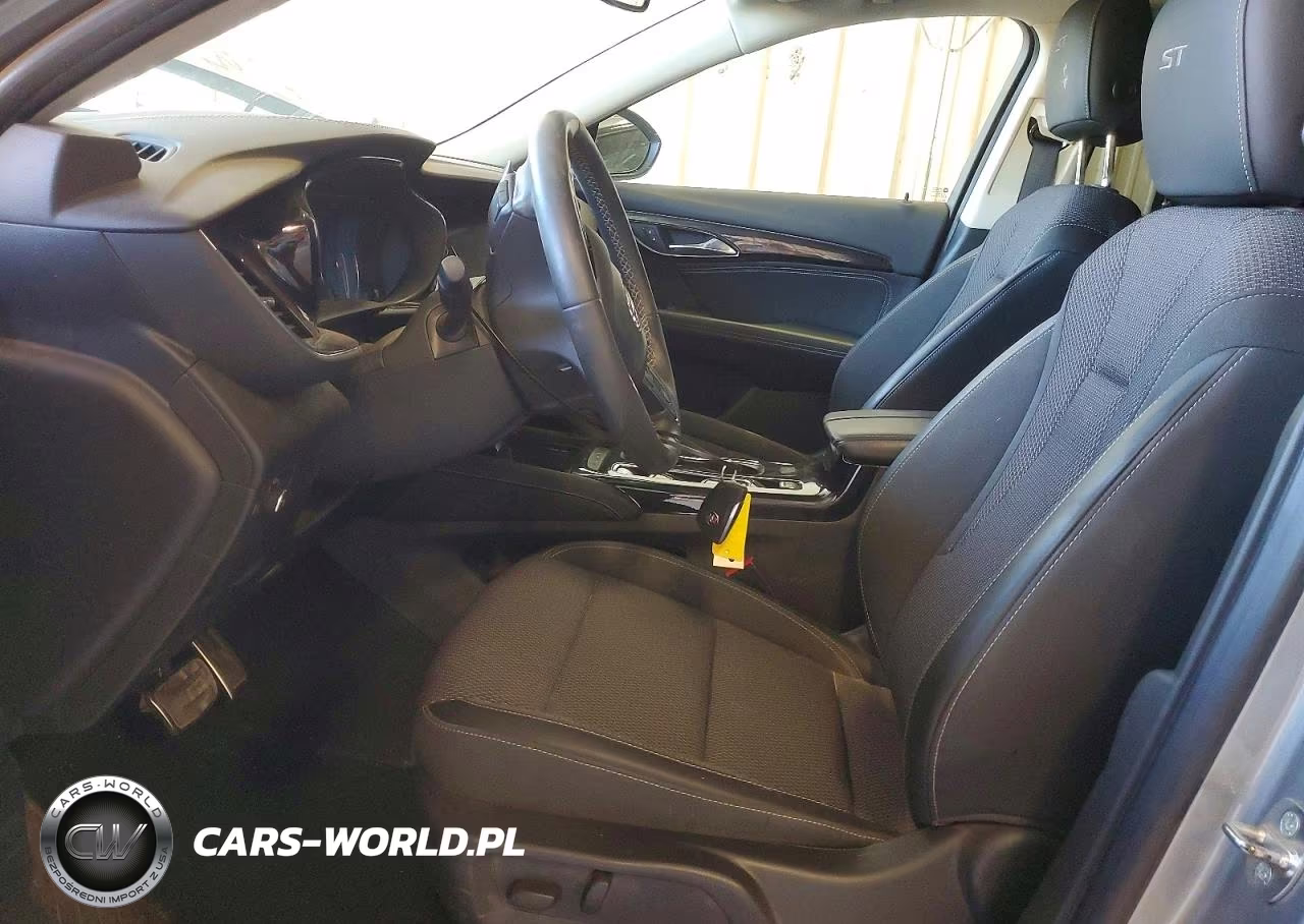 2023 Buick Envision Preferred VIN:LRBFZMR46PD205157 - 7