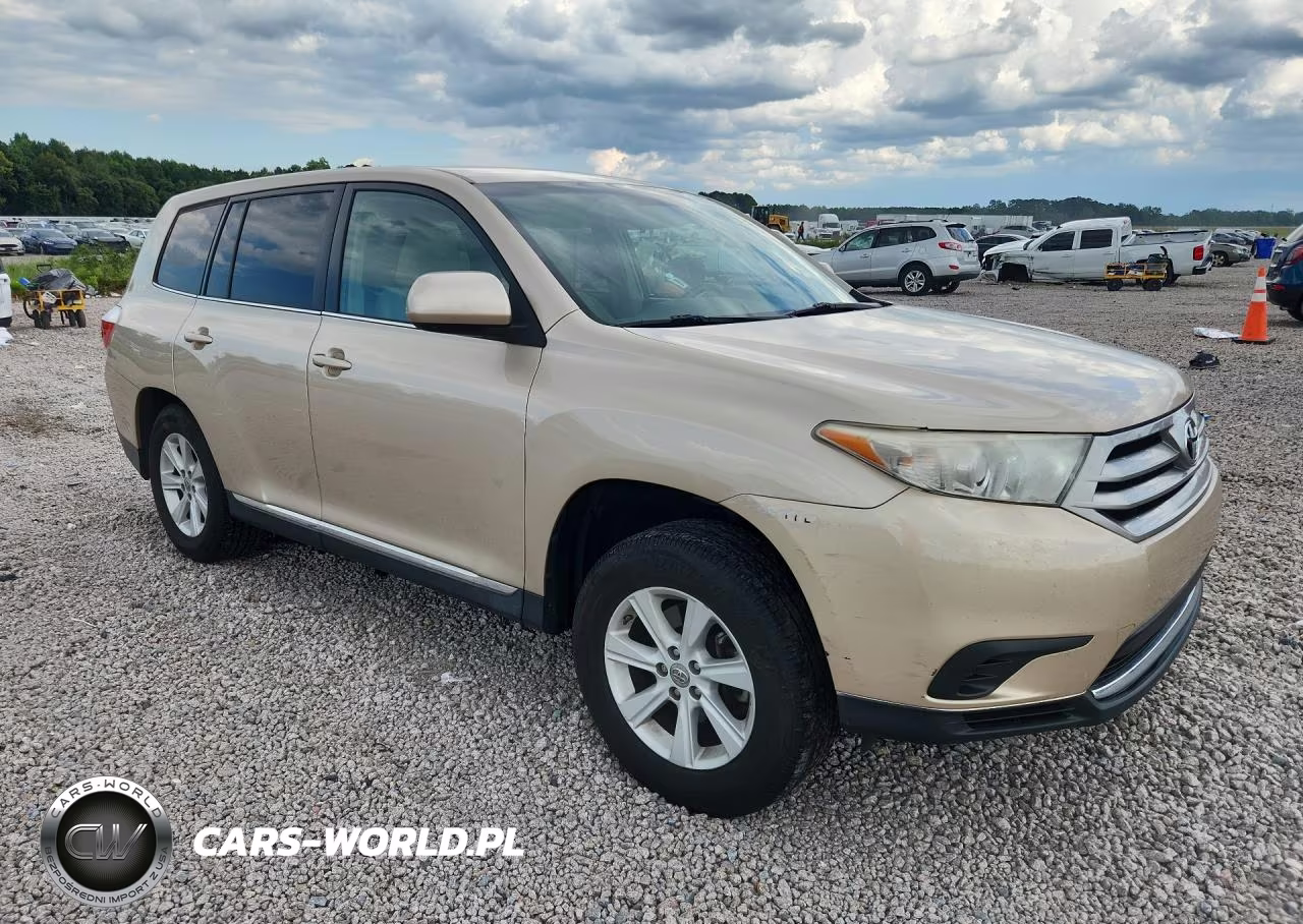 2013 Toyota Highlander Base VIN:5TDZA3EHXDS038827 - 4