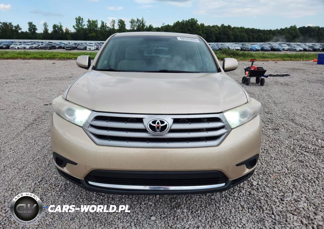 2013 Toyota Highlander Base VIN:5TDZA3EHXDS038827 - 5