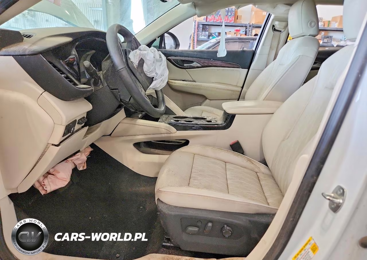 2021 Buick Envision Avenir VIN:LRBFZSR46MD123784 - 7